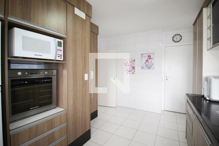 Apartamento para alugar com 111m², 2 quartos e 2 vagasCozinha