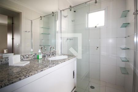 Apartamento para alugar com 111m², 2 quartos e 2 vagasBanheiro de Suíte 