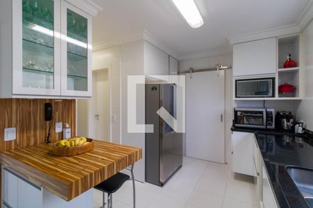 Apartamento à venda com 349m², 4 quartos e 4 vagasCozinha