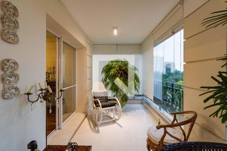 Apartamento à venda com 349m², 4 quartos e 4 vagasSala