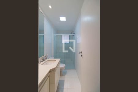 Apartamento à venda com 349m², 4 quartos e 4 vagasQuarto 3 Banheiro