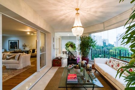 Apartamento à venda com 349m², 4 quartos e 4 vagasSala