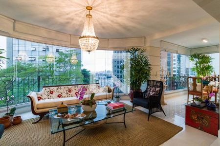 Apartamento à venda com 349m², 4 quartos e 4 vagasSala