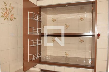 Casa para alugar com 200m², 2 quartos e 2 vagas Casa para alugar com 200m², 2 quartos e 2 vagasCozinha