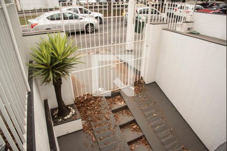 Casa para alugar com 200m², 2 quartos e 2 vagas Casa para alugar com 200m², 2 quartos e 2 vagasFrente