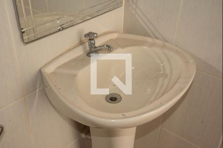 Casa para alugar com 200m², 2 quartos e 2 vagas Casa para alugar com 200m², 2 quartos e 2 vagasBanheiro de Serviço