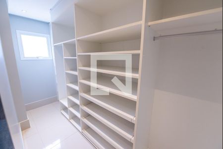 Apartamento para alugar com 235m², 3 quartos e 3 vagasCloset da suíte 3