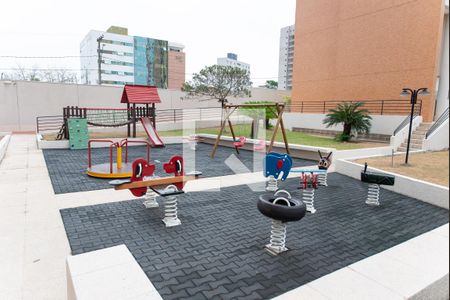 Apartamento para alugar com 235m², 3 quartos e 3 vagasÁrea comum - Playground