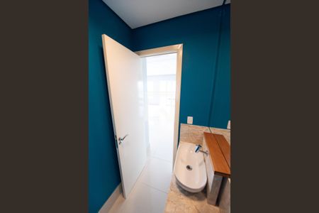 Apartamento para alugar com 235m², 3 quartos e 3 vagasLavabo