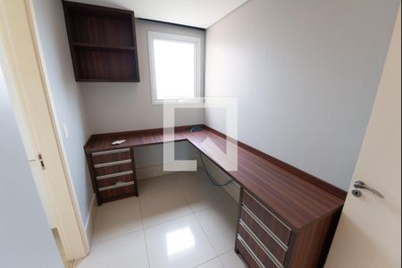 Apartamento para alugar com 235m², 3 quartos e 3 vagasEscritório