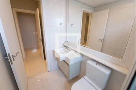 Apartamento para alugar com 235m², 3 quartos e 3 vagasBanheiro da Suíte 2