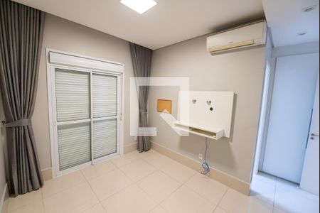 Apartamento para alugar com 235m², 3 quartos e 3 vagasSuíte 1
