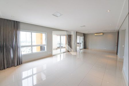 Apartamento para alugar com 235m², 3 quartos e 3 vagasSala