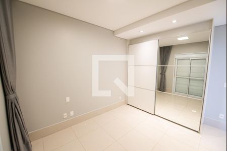 Apartamento para alugar com 235m², 3 quartos e 3 vagasSuíte 2