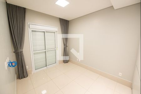 Apartamento para alugar com 235m², 3 quartos e 3 vagasSuíte 2