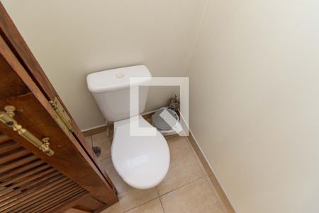 Casa à venda com 201m², 4 quartos e 4 vagasLavabo 2