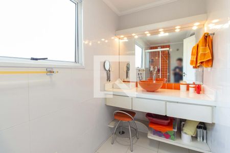 Casa à venda com 201m², 4 quartos e 4 vagasBanheiro da Suíte 2