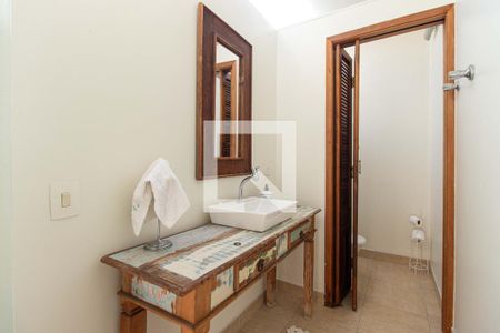 Casa à venda com 201m², 4 quartos e 4 vagasLavabo 2