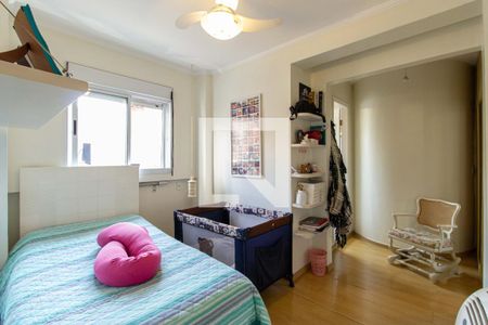 Casa à venda com 201m², 4 quartos e 4 vagasSuíte 2