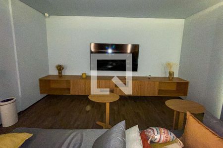 Studio para alugar com 28m², 1 quarto e sem vaga Studio para alugar com 28m², 1 quarto e sem vagaCinema