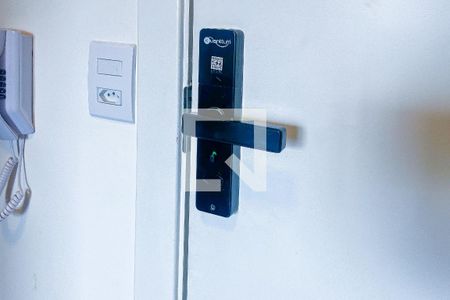 Studio para alugar com 28m², 1 quarto e sem vaga Studio para alugar com 28m², 1 quarto e sem vagaFechadura