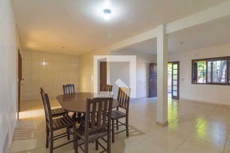 Sala de casa à venda com 2 quartos, 126m² em São José, Canoas