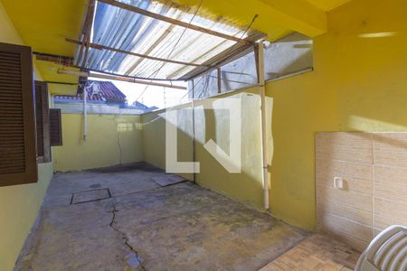 Casa à venda com 126m², 2 quartos e 1 vaga Casa à venda com 126m², 2 quartos e 1 vagaQuintal e área de serviço