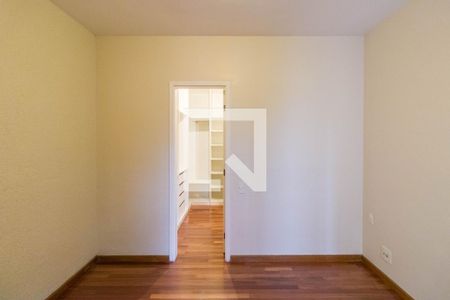 Apartamento à venda com 130m², 3 quartos e 3 vagasquarto 3