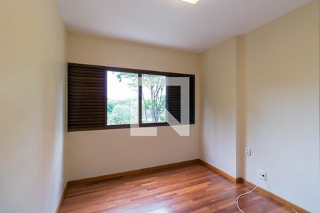Apartamento à venda com 130m², 3 quartos e 3 vagasquarto