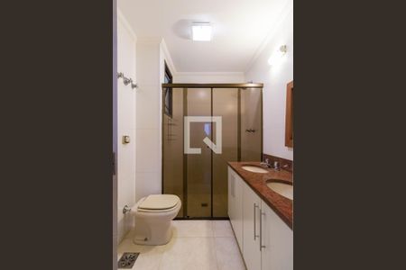 Apartamento à venda com 130m², 3 quartos e 3 vagasBanheiro