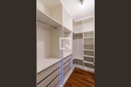 Apartamento à venda com 130m², 3 quartos e 3 vagasquarto 3
