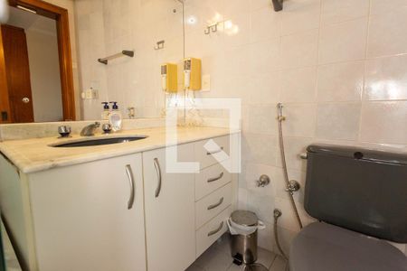 Apartamento à venda com 125m², 2 quartos e 1 vaga Apartamento à venda com 125m², 2 quartos e 1 vagaBanheiro 2