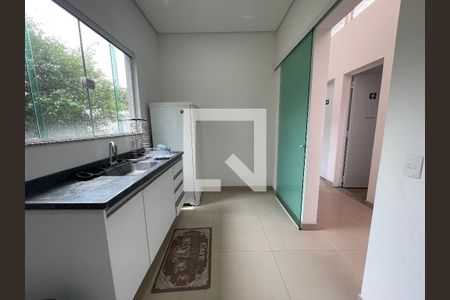Cozinha de kitnet/studio para alugar com 1 quarto, 20m² em Vila Butantã, São Paulo