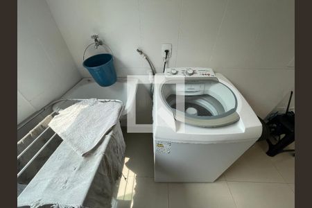 Studio para alugar com 20m², 1 quarto e sem vaga Studio para alugar com 20m², 1 quarto e sem vagaÁrea de Serviço