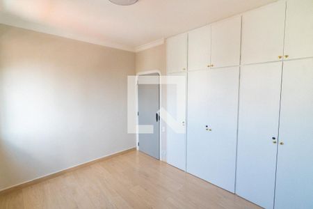 Apartamento à venda com 180m², 3 quartos e 3 vagasQuarto 1