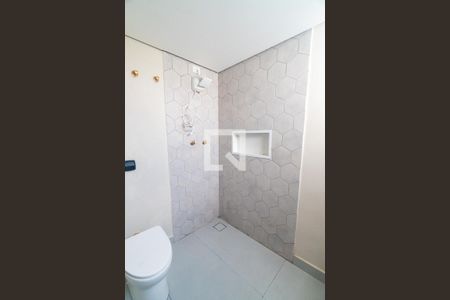 Apartamento à venda com 180m², 3 quartos e 3 vagasBanheiro da Suíte Detalhe