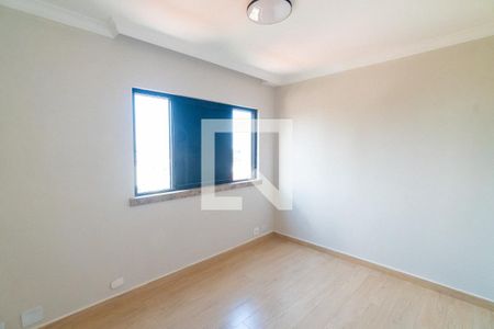 Apartamento à venda com 180m², 3 quartos e 3 vagasQuarto 1
