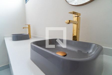 Apartamento à venda com 180m², 3 quartos e 3 vagasBanheiro da Suíte Detalhe