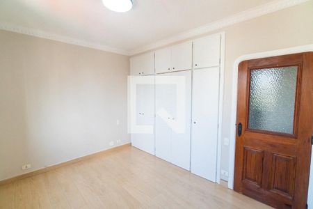 Apartamento à venda com 180m², 3 quartos e 3 vagasQuarto 2