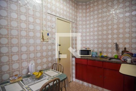 Apartamento à venda com 80m², 2 quartos e sem vagaCozinha