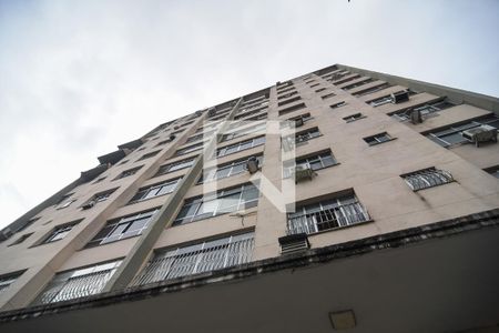 Apartamento à venda com 80m², 2 quartos e sem vagaFachada