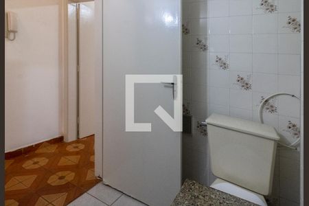 Banheiro Social de apartamento para alugar com 1 quarto, 52m² em Liberdade, São Paulo