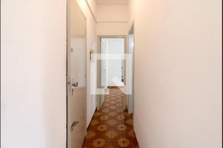 corredor para os cômodos de apartamento para alugar com 1 quarto, 52m² em Liberdade, São Paulo