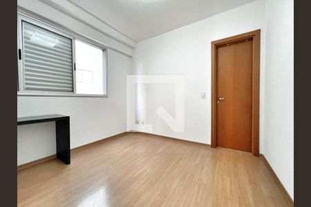 Apartamento à venda com 85m², 3 quartos e 3 vagasQuarto 1