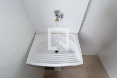 Apartamento para alugar com 38m², 2 quartos e sem vaga Apartamento para alugar com 38m², 2 quartos e sem vagaDetalhe - Área de Serviço