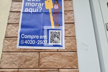 Casa à venda com 160m², 3 quartos e 2 vagas Casa à venda com 160m², 3 quartos e 2 vagascodigo plaquinha