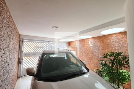 Casa à venda com 160m², 3 quartos e 2 vagas Casa à venda com 160m², 3 quartos e 2 vagasGaragem