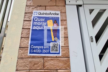 Casa à venda com 160m², 3 quartos e 2 vagas Casa à venda com 160m², 3 quartos e 2 vagasplaquinha