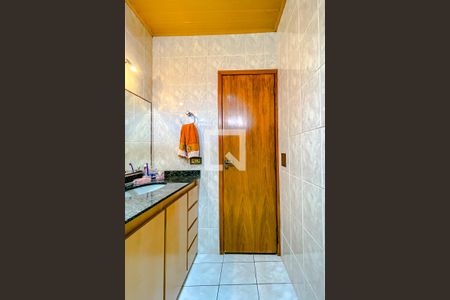 Casa à venda com 180m², 3 quartos e 1 vagaBanheiro