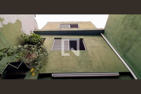 Casa à venda com 141m², 4 quartos e 2 vagas Casa à venda com 141m², 4 quartos e 2 vagasÁrea Externa